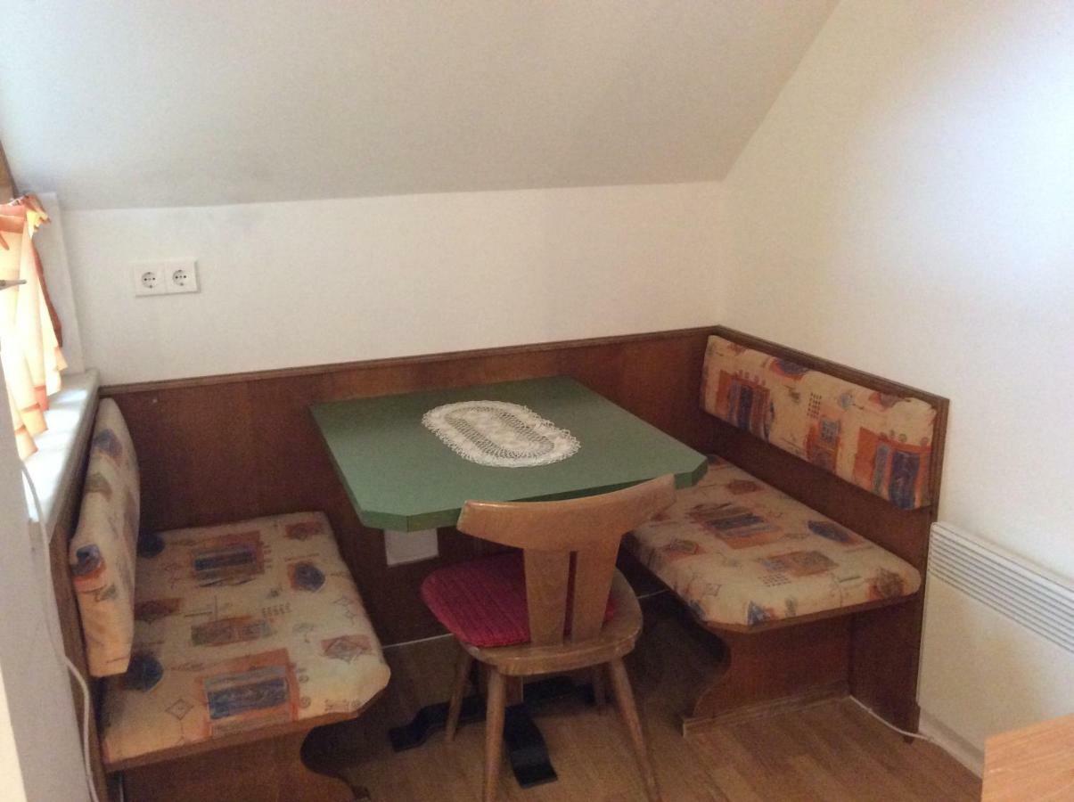 Apartment Gaestehaus Wastian ヴァイスブリアッハ エクステリア 写真