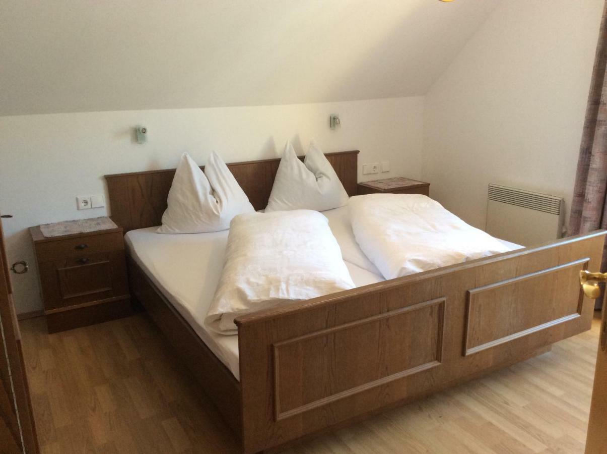 Apartment Gaestehaus Wastian ヴァイスブリアッハ エクステリア 写真